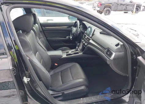 2018 Honda Accord Sport z USA, uszkodzony, nr VIN 1HGCV1F34JA265538